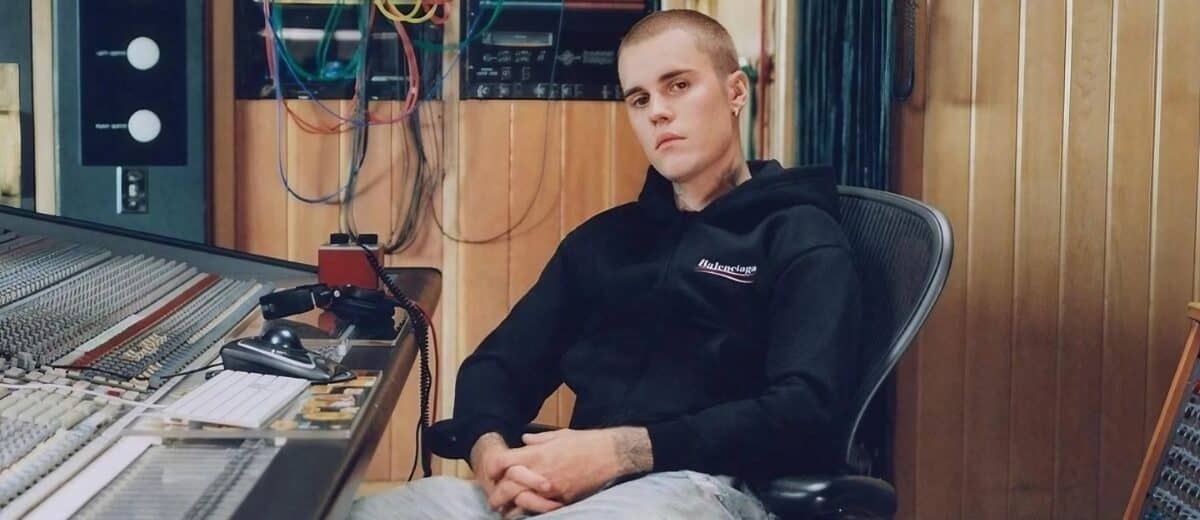 Justin Bieber shaved head